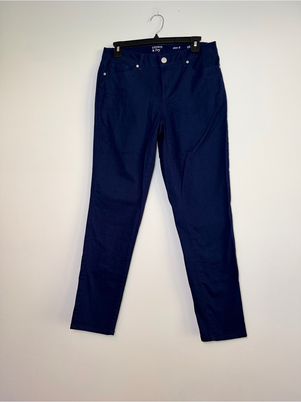 Crown & Ivy Women’s Navy Blue Skinny Pants Size 6 Stretch Casual Preppy